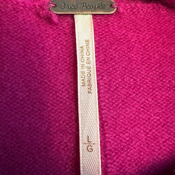 Free People Size Large 100% Cashmere SOLD!!! - Picture 4 of 11